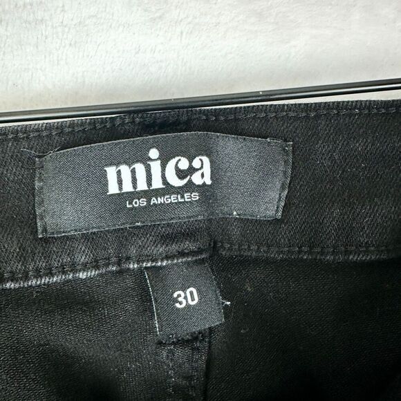 Mica Denim High Rise Wide Leg Crop Jeans Size 30 Black Raw Hem Stretch - Picture 7 of 8